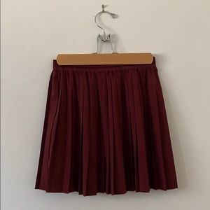 H&M DIVIDED Mini Pleated Skater Skirt